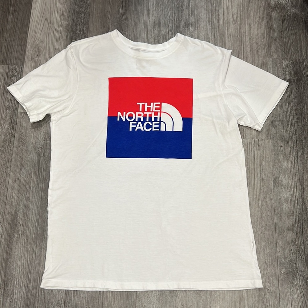 The North Face short sleeve t-shirt, size L